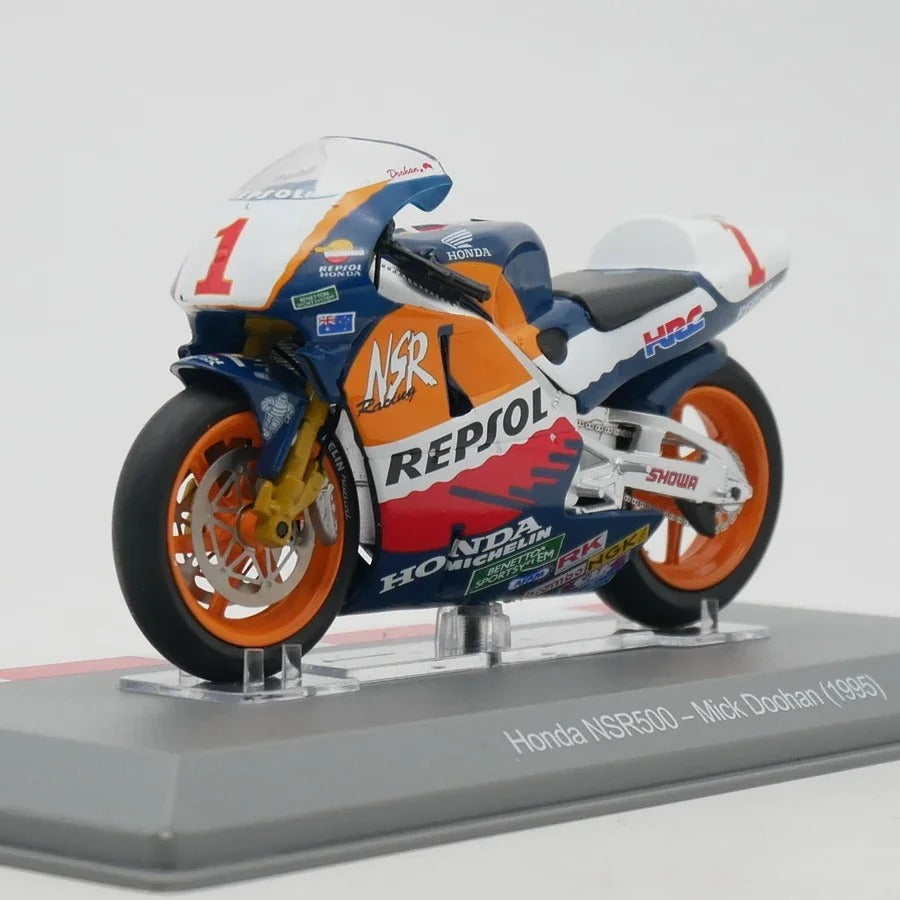 Scale 1:18 Honda NSR500 Mick Doohan 1995